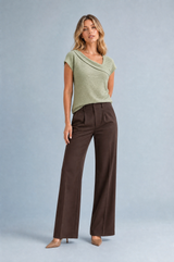 Asymmetrisches Drapé-T-Shirt in Beige