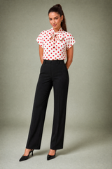 Polka-Dot-Bluse mit Lavallière-Kragen