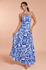 Blaues langes Halterkleid rückenfrei