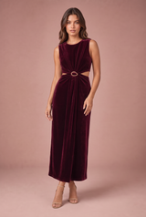 Samtkleid ohne Ärmel