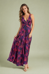Langes Kleid mit freiem Rücken