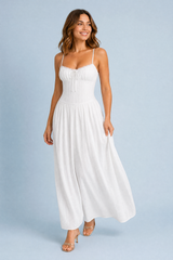 Langes weißes Kleid mit Spitzenträgern