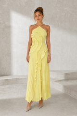 Langes Neckholderkleid mit Rüschen