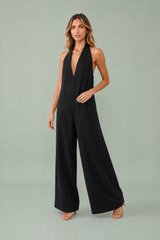 Weiter Halterneck-Jumpsuit