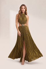 Langes Olivkleid mit offenem Rücken