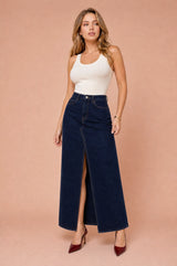 Langer geschlitzter Jeansrock