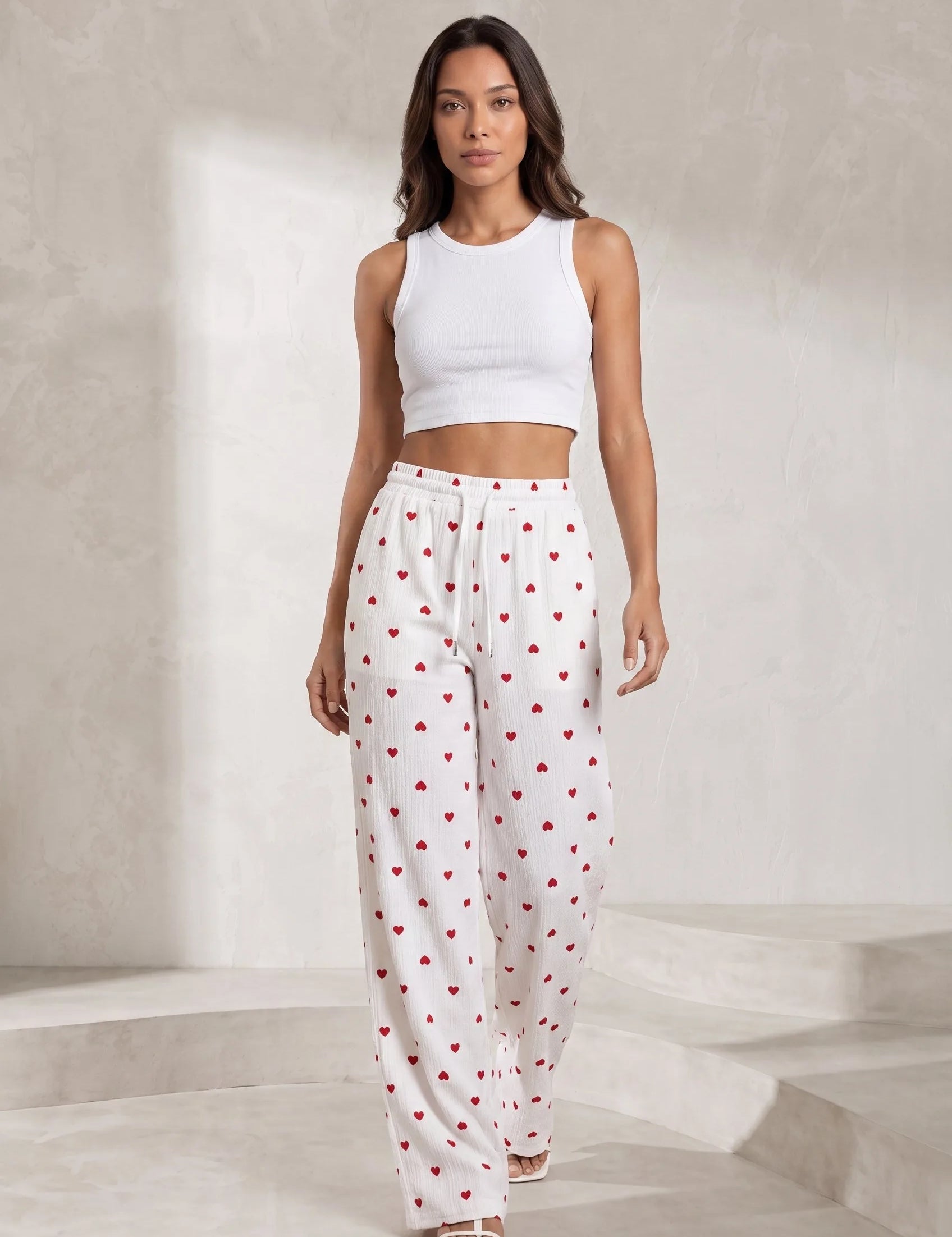 Pantalon blanc taille haute imprimé cœurs | Lounelle Paris