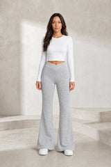 Pantalon gris taille en V évasé