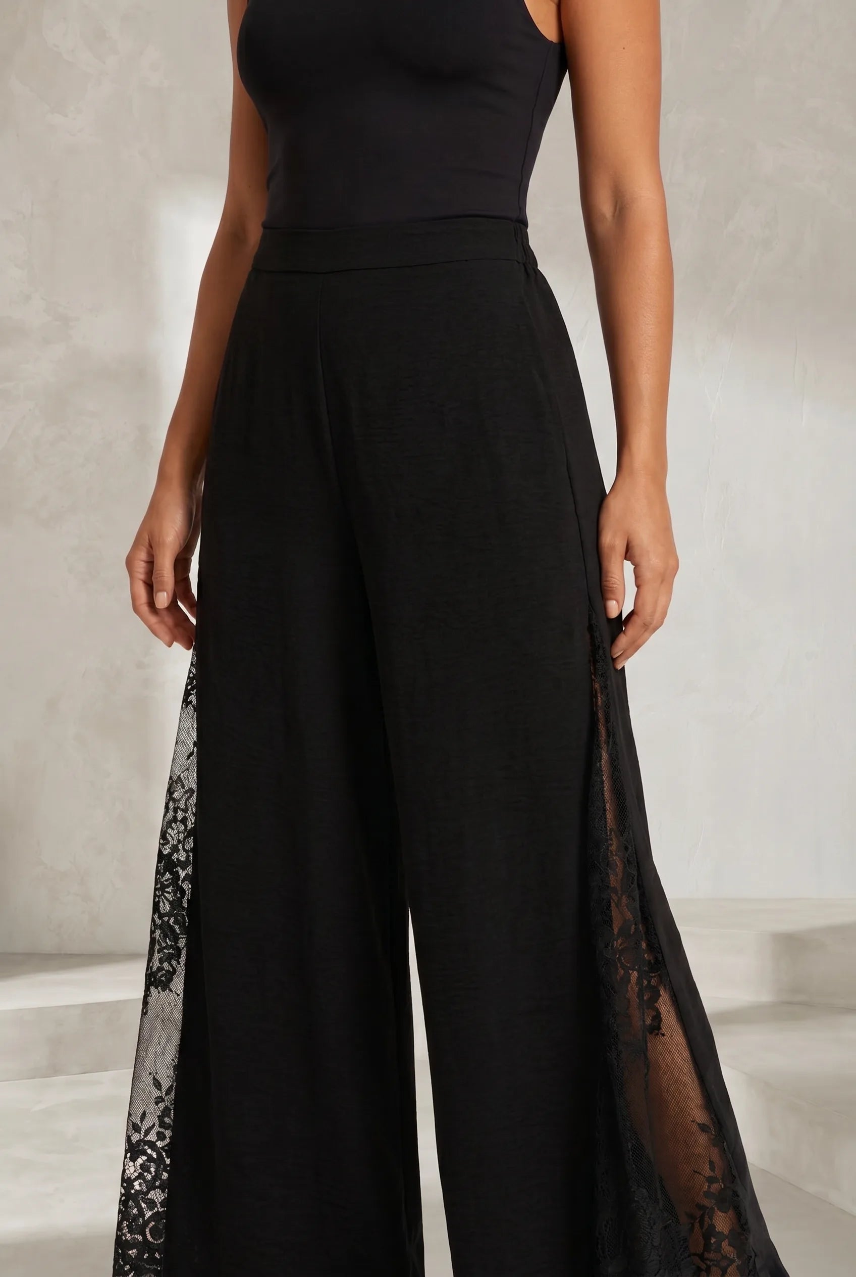 Pantalon large noir taille haute dentelle | Lounelle Paris