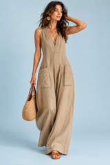 Jumpsuit in Khaki mit V-Ausschnitt und weitem Bein