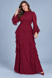 Robe longue bordeaux à volants et manches cloche | Porté sur une silhouette plus ronde | Lounelle Paris