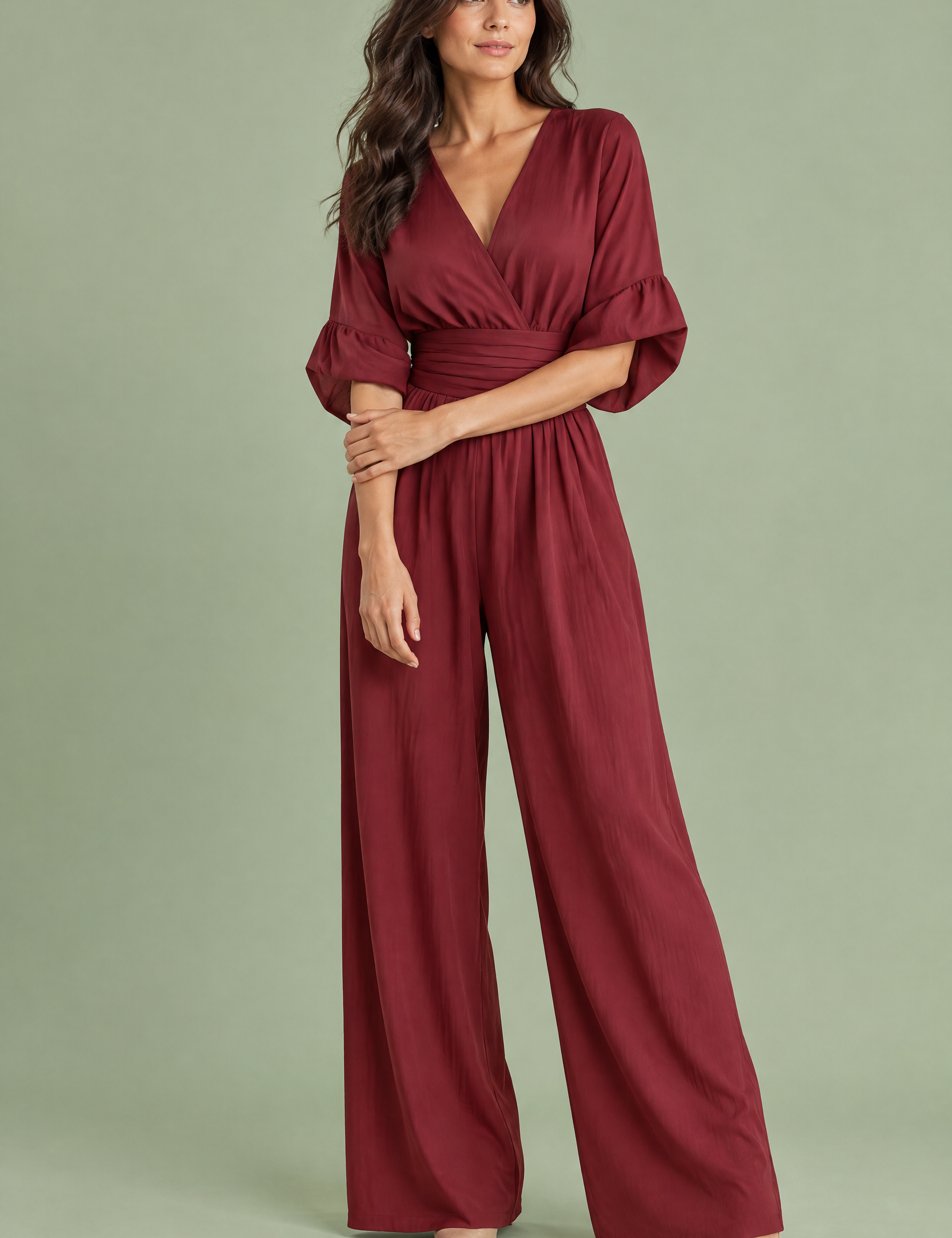 Combinaison pantalon bordeaux à col V et jambes larges | Vue de face | Lounelle Paris
