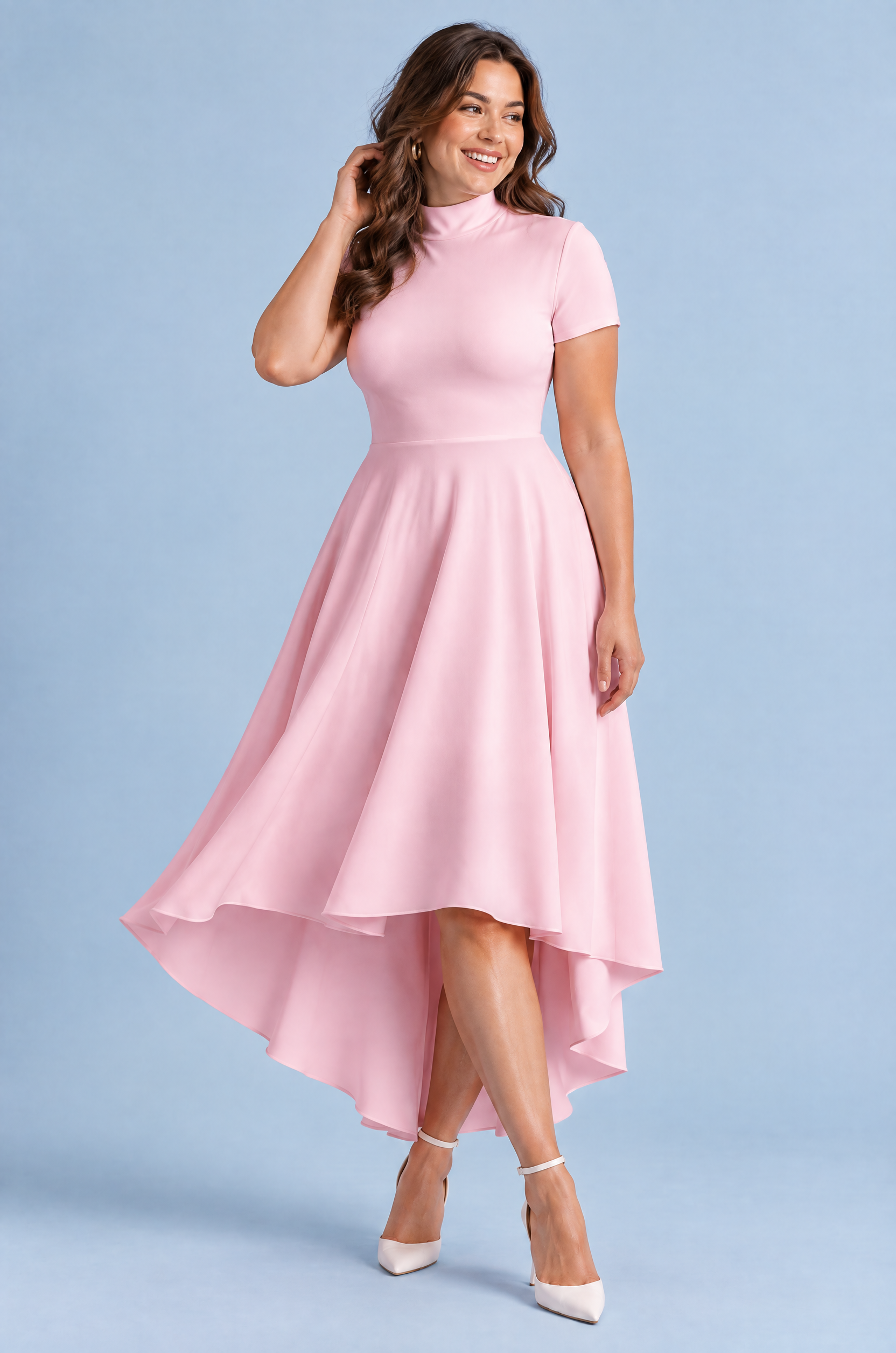 Robe midi asymétrique à col montant rose | Porté sur une autre silhouette | Lounelle Paris