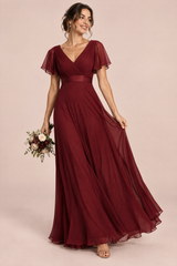 Bordeauxrotes Plisseekleid mit V-Ausschnitt