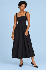 Schwarzes Midi-Kleid mit Spaghettiträgern und voluminösem Saum