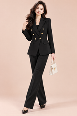 Schwarzer Hosenanzug mit zweireihigem Blazer