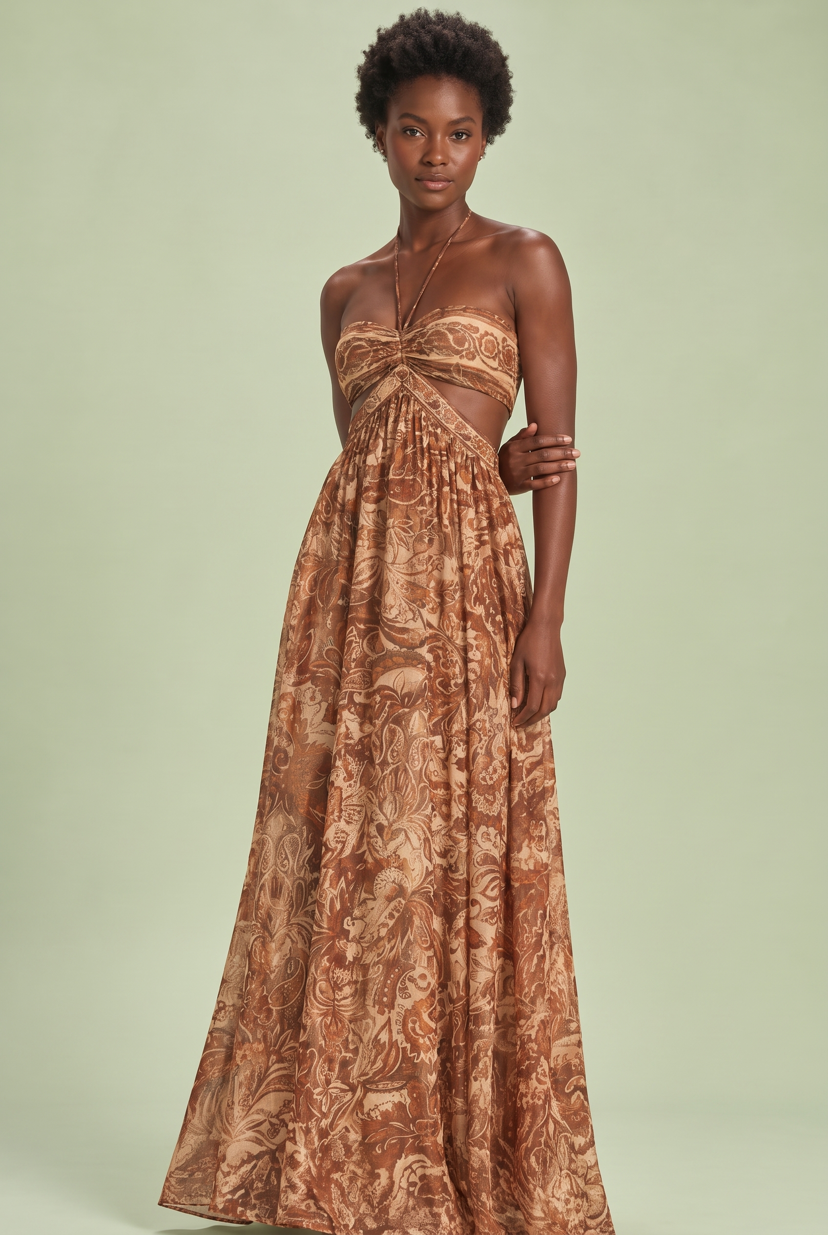 Robe longue marron à col licou et découpes | Vue rapprochée | Lounelle Paris