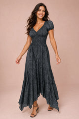 Smock-Blumenkleid lang