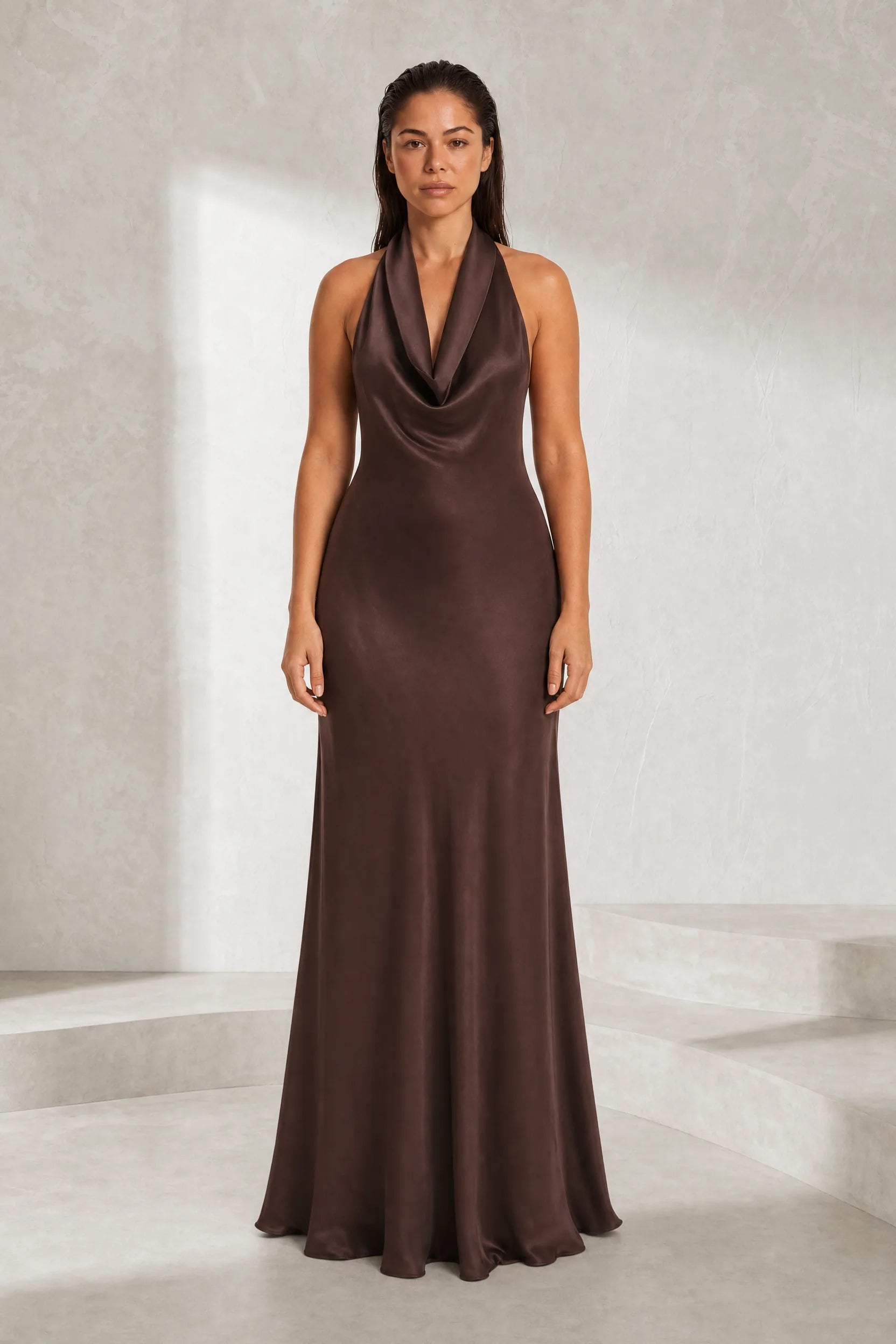 Robe marron col halter dos nu | Lounelle Paris